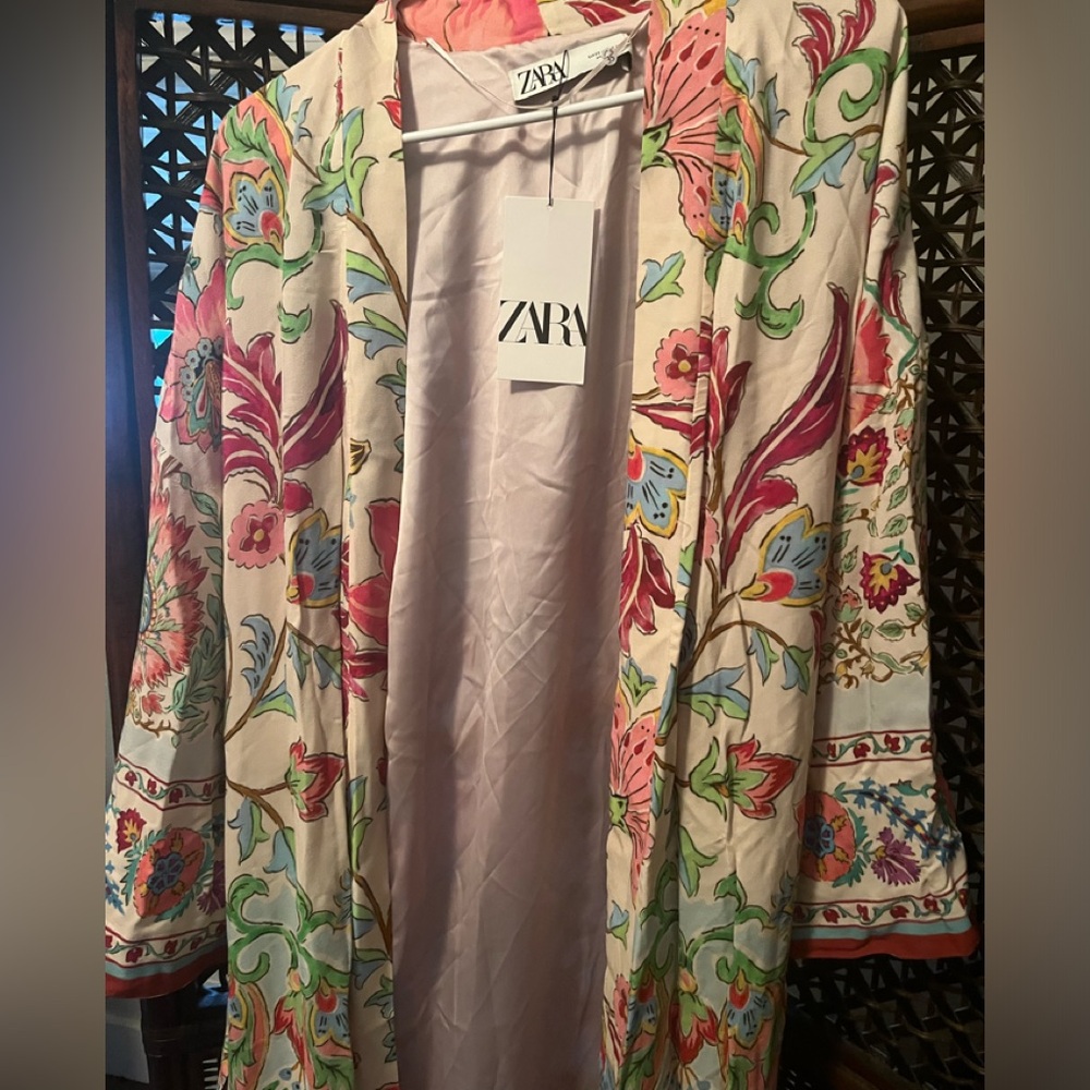 Zara kimono